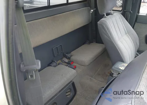 1999 Toyota Tacoma Prerunner V6 из США, поврежденный, VIN 4TASN92N1XZ554298